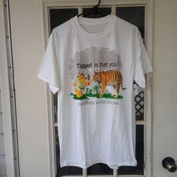 Vintage Disneyland Walt Disney World Hanes Winnie the Pooh Tigger White T-Shirt