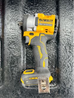 ATOMIC 20V MAX Cordless Brushless 1/2 in. Variable Speed Impact Wrench (Tool Only)