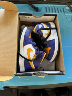 Jordan 1 MID
