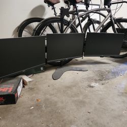 4 Monitor Display With 3 Monitors