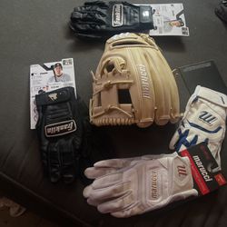 Baseballs Gloves 