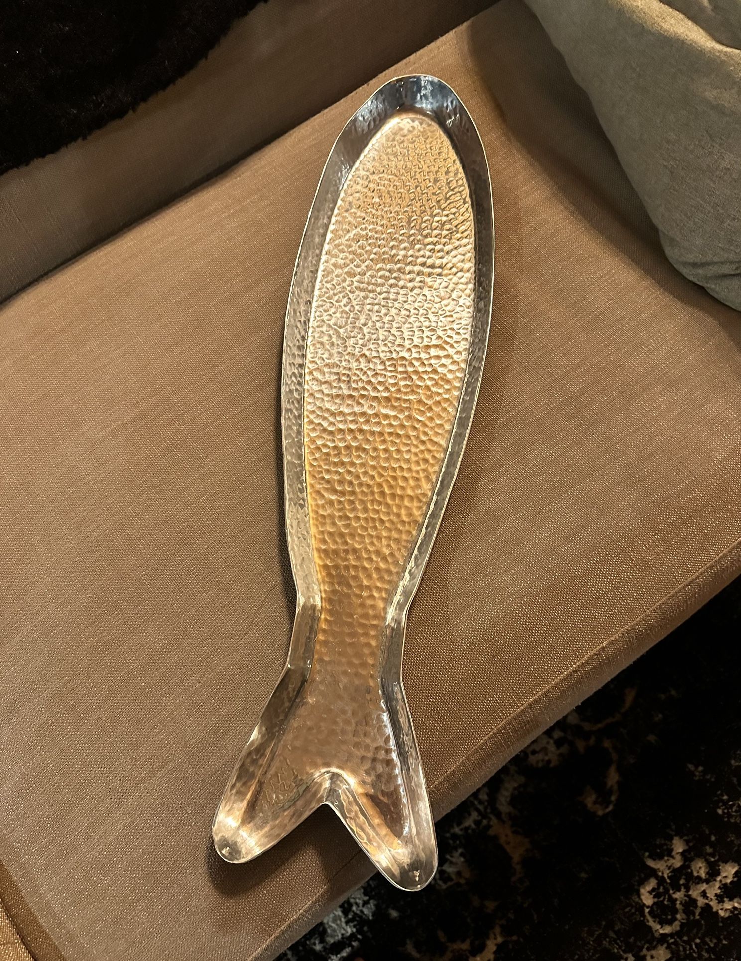 Long Fish Dish Tray. Perfect For Entertaining FREE