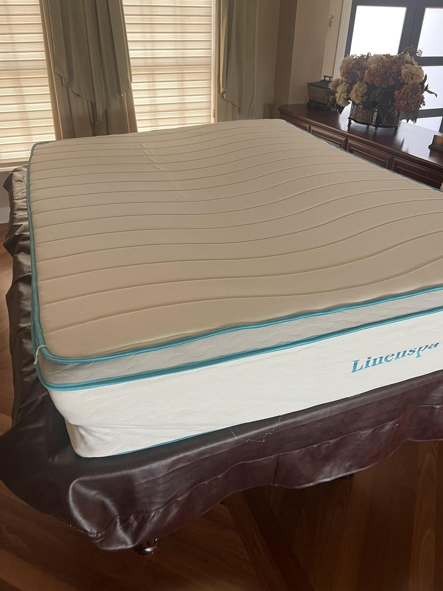 Linenspa 12 Inch Memory Foam And Spring Hybrid Mattress Queen Size