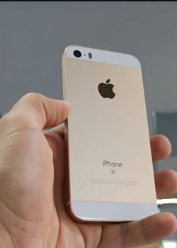 𝚒𝙿𝚑𝚘𝚗𝚎 Se 𝚞𝚗𝚕𝚘𝚌𝚔𝚎𝚍 𝚠𝚒𝚝𝚑 𝚠𝚊𝚛𝚛𝚊𝚗𝚝𝚢