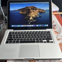 Apple MacBook Pro 2020 Software 