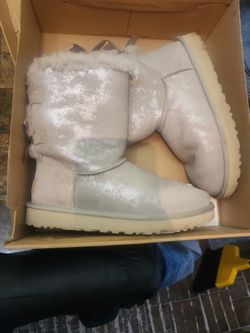Uggs  Size 10