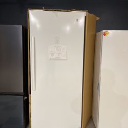 Brand New GE Upright Freezer 21.3 Cubic Ft. Max Space‼️‼️ Extraa Storage