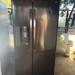 LG Refrigerator 