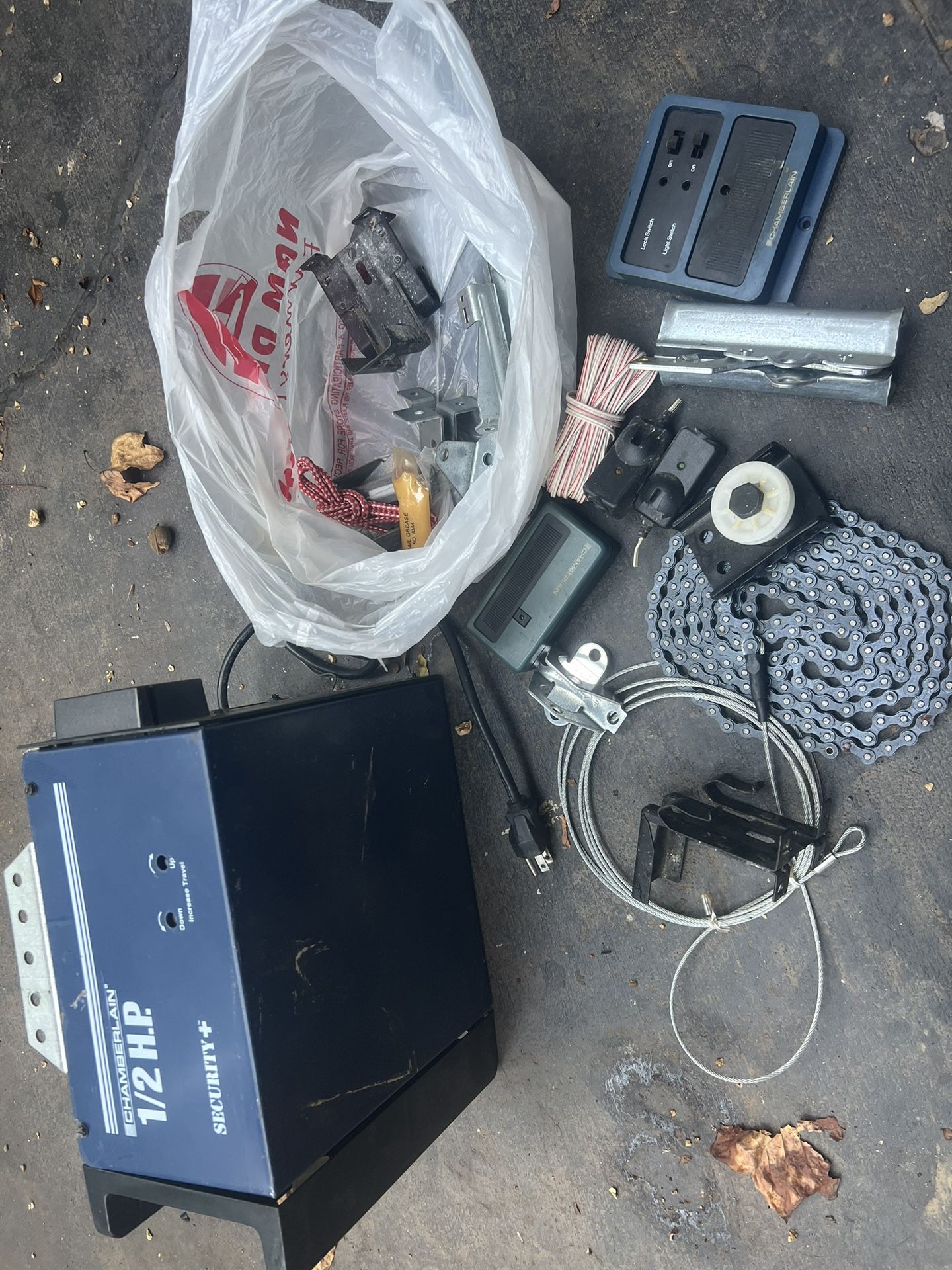 Chamberlain 1/2hp Working with Sensor, Chain, Parts