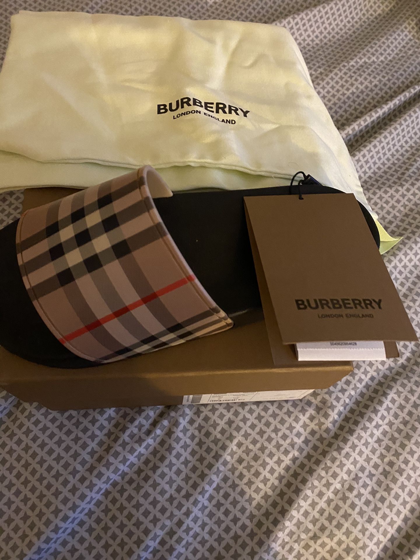 Burberry slides