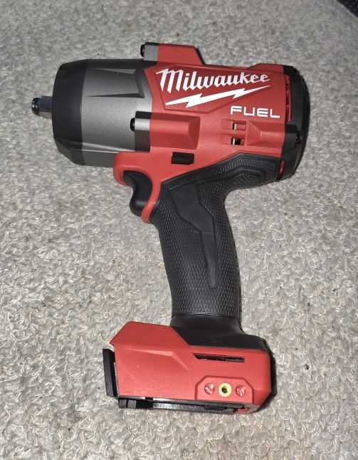 Milwaukee M18 1/2 Fuel  Impact Wrench 