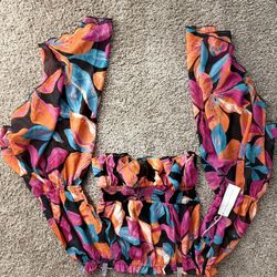 🔥Brand New Floral Off The Shoulder Top With Flare Sleeves Size Medium 🔥