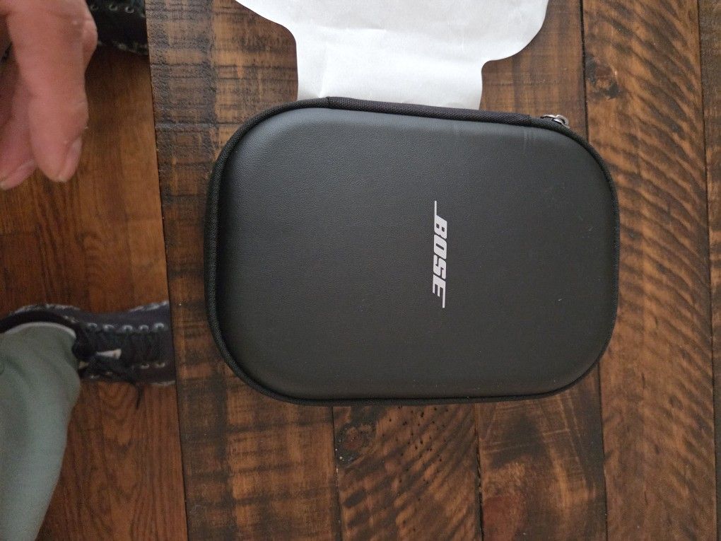 BOSE QC 45 