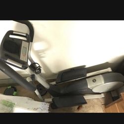 Health Rider Elliptical 