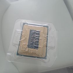 Intel Core i7-12700KF Gaming Desktop Processor 12 (8P+4E) Cores up to 5.0 GHz Unlocked LGA1700 600 Series Chipset 125W