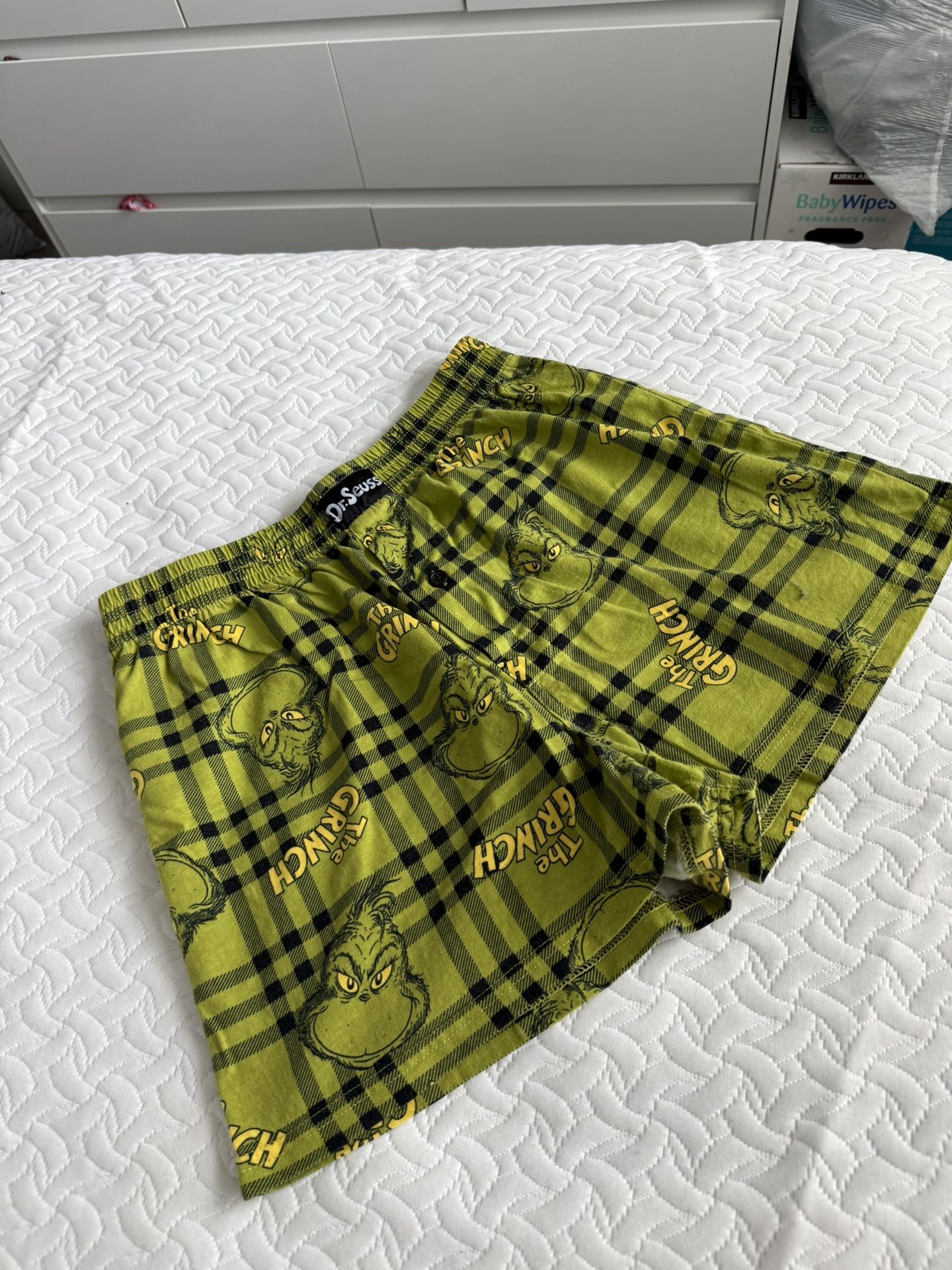 The Grinch Shorts  For Women