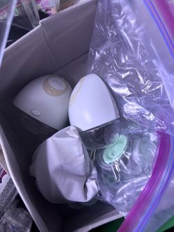 Elvie breast pump