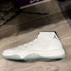 Jordan 11 Columbia 