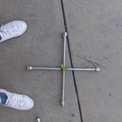 4 way lug wrench $5 ea