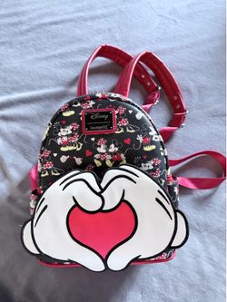 Disney Classic Rare Love Mickey and Minnie Heart Hands Red Bag Mini Backpack