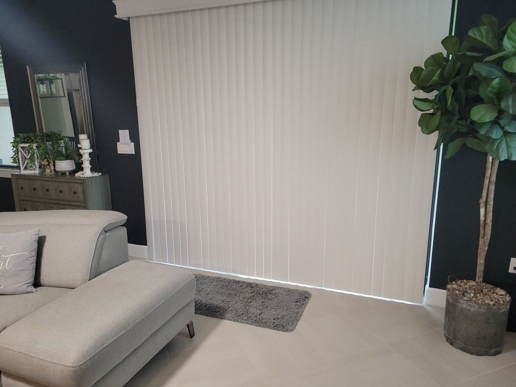 Crown White Cordless Room Darkening Vertical Blinds for Sliding Doors Kit with 3.5 in. Slats - 78 in. W x 84 in. L paid $149 pet free smoke free kid f