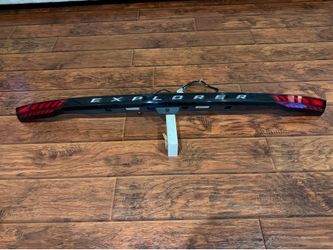 2025 FORD EXPLORER REAR TAIL LIGHT BAR OEM