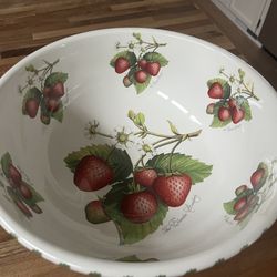 Port Meirion Strawberry Fair Fruit Bowl