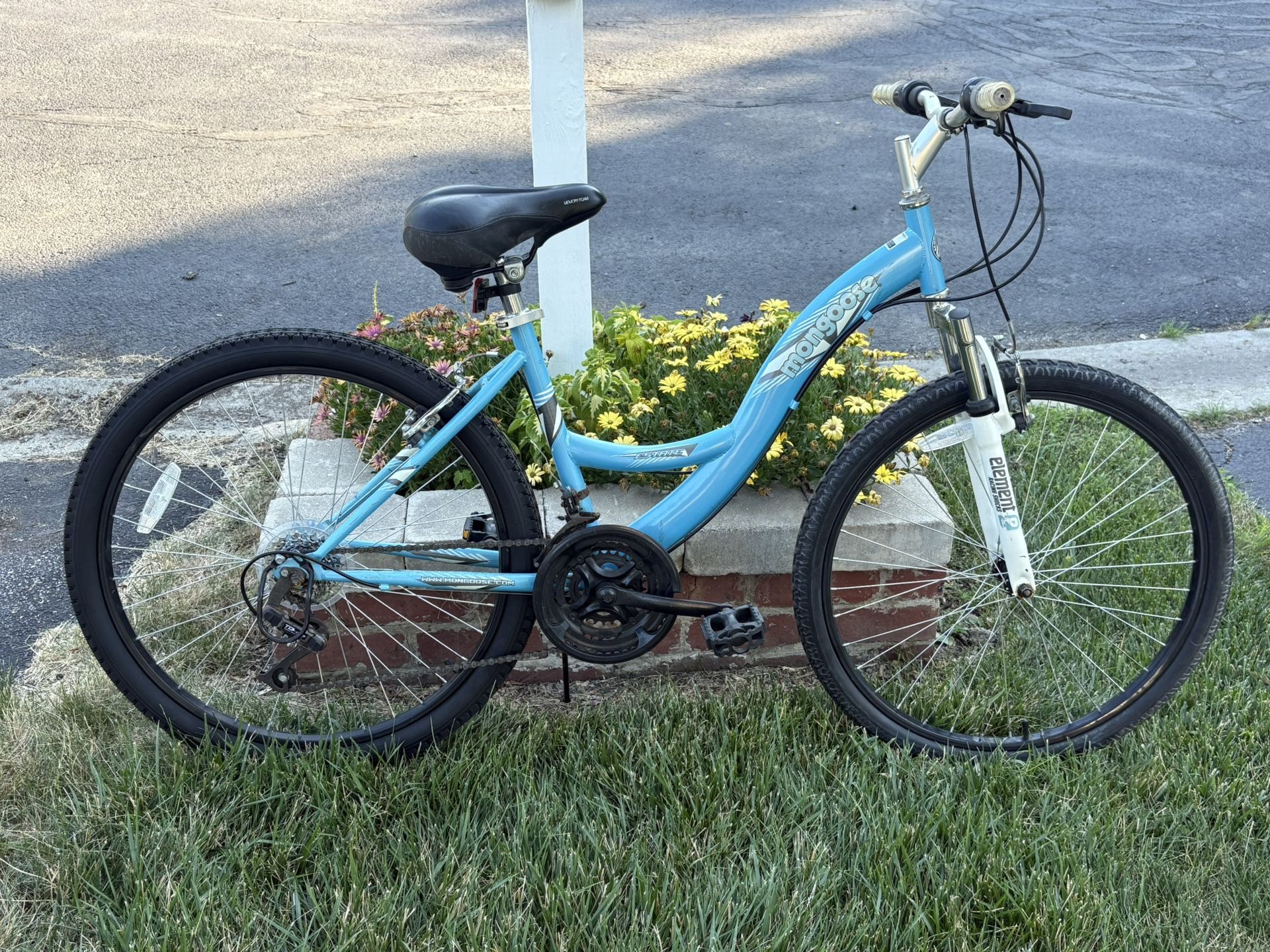 26” Lady’s Mongoose Estate 18 speed Bike