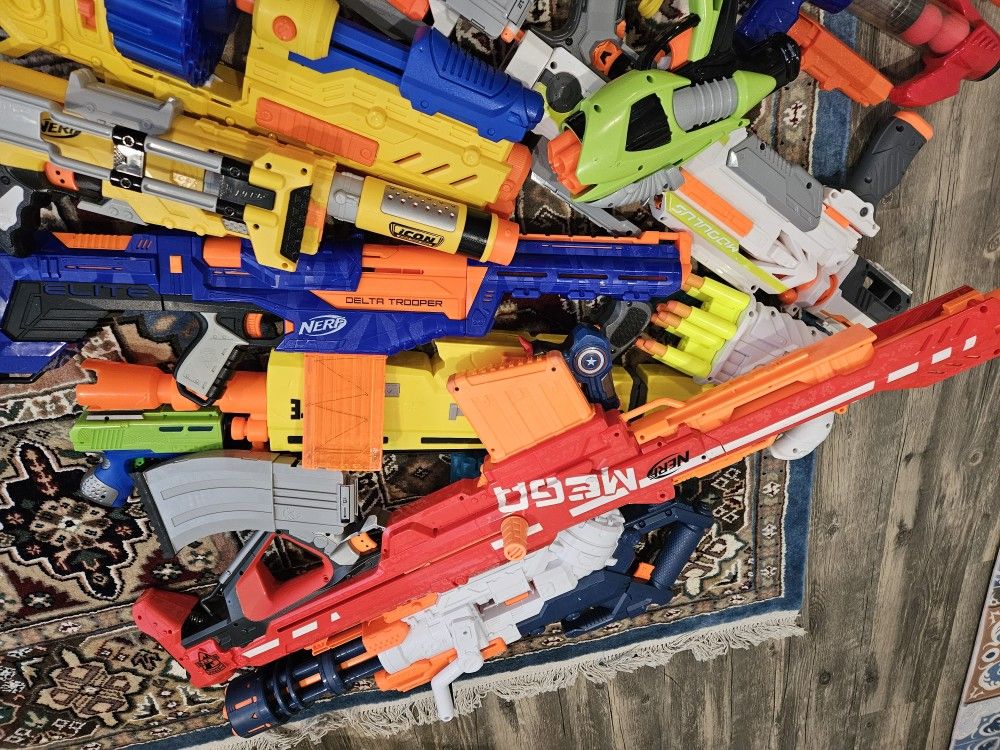 Nerf & XShot Toy Guns