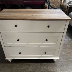Mid Century Modern TV Stand / Dresser