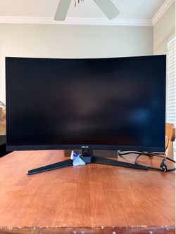 Asus TUF gaming 32" curved gaming monitor 144hz