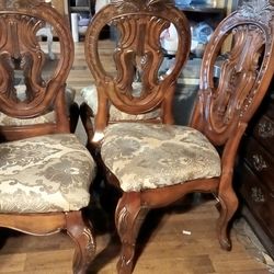 4 Articulate dinning  chairs