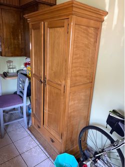 Solid wood Wardrobe