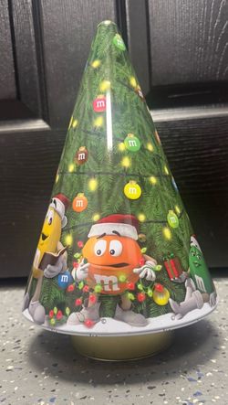 🎄 VINTAGE 2017 M&M’S MUSICAL CHRISTMAS TREE COLLECTIBLE