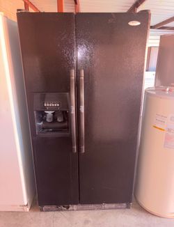 Black Whirlpool Refrigerator And Freezer