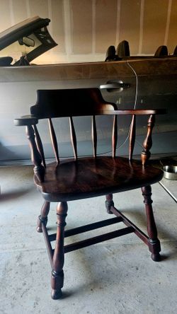Refreshed captain's chair
