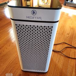 MEDIFY AIR PURIFIER (NEW Closed Box)