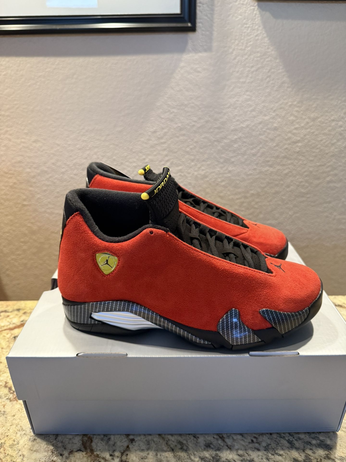 Nike Air Jordan 14 Retro Ferrari 2025 IF5015-600 Men's Size 11 Brand New