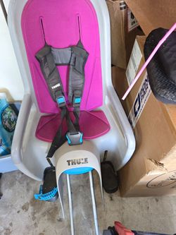 Thule and Yepp Maxi kid bike carriers