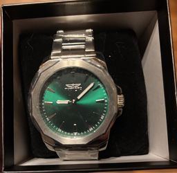 Men’s new Invicta watch