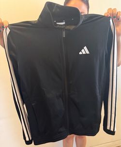 Brandnew Adidas sweater