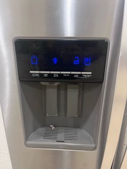 Refrigerator whirlpool