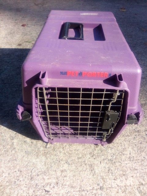 Purple Petmate Pet Kennel 15.00