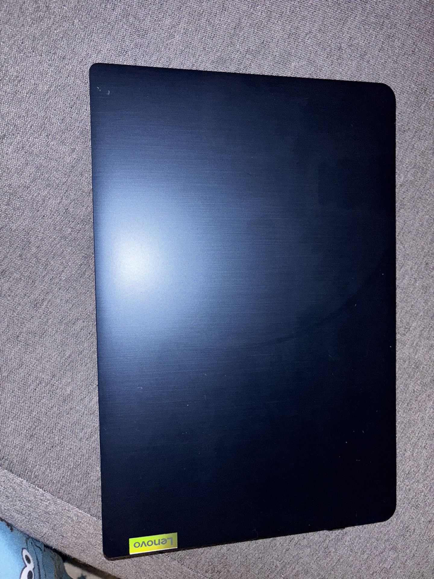 💻 Lenovo Laptop – Ryzen 5 / 8GB / 256GB SSD – Great Condition