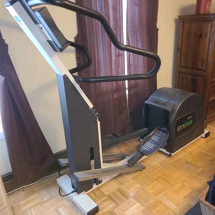 REDUCED ** Precor Elliptical