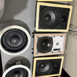 In Wall / Ceiling Speakers