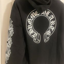 Men’s Sweater Size XL   Delivery available $5  ( Local ) 