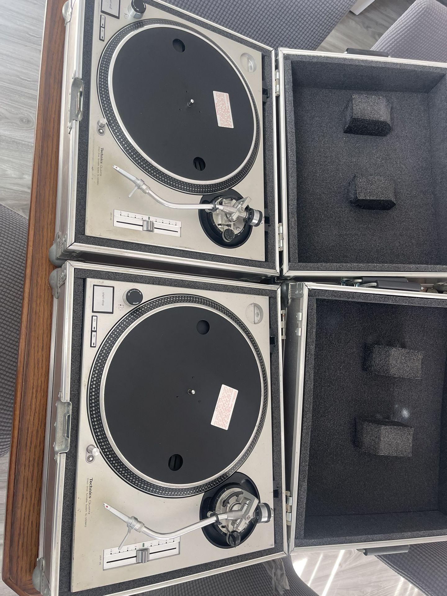 Technics 1200mk2