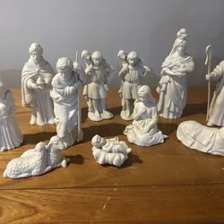 Avon Nativity Collection