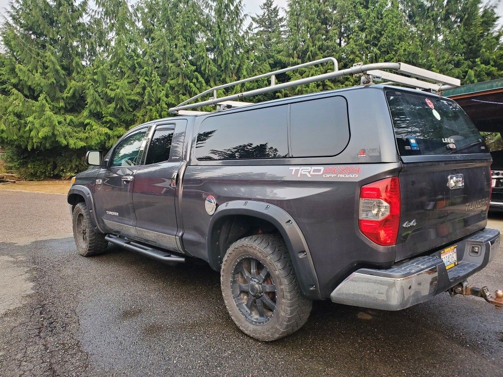 Tundra Double Cab LEER Canopy with KargoMaster Ladder Rack ($3780 Plus ...